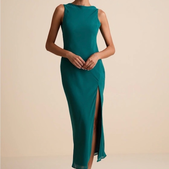 Dresses & Skirts - Elegant Teal Sleeveless Maxi Dress